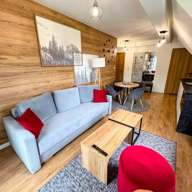 Salon Apartmanet D8 Grapa